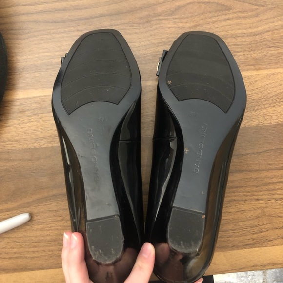 Bandolino Black Peep Toe Wedges with Bow - Picture 5 of 12